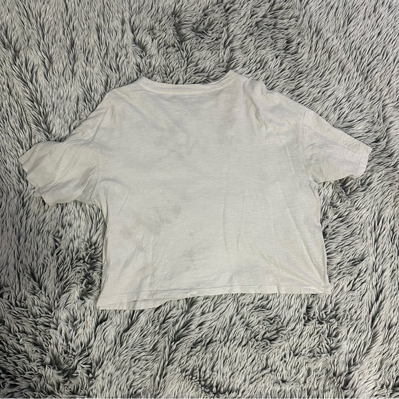 🤍Universal Thread T-Shirt🤍 - Picture 2 of 4